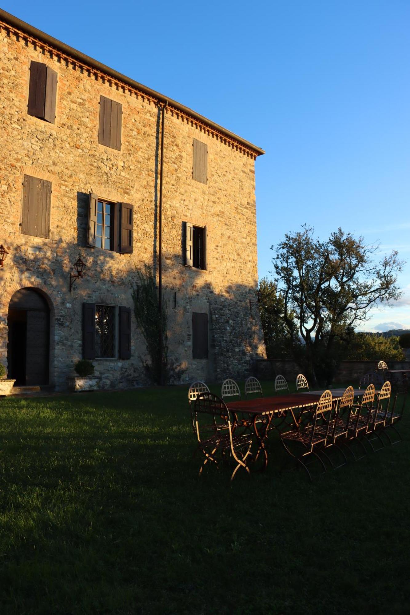 Castello Di Viano Vila Exterior foto