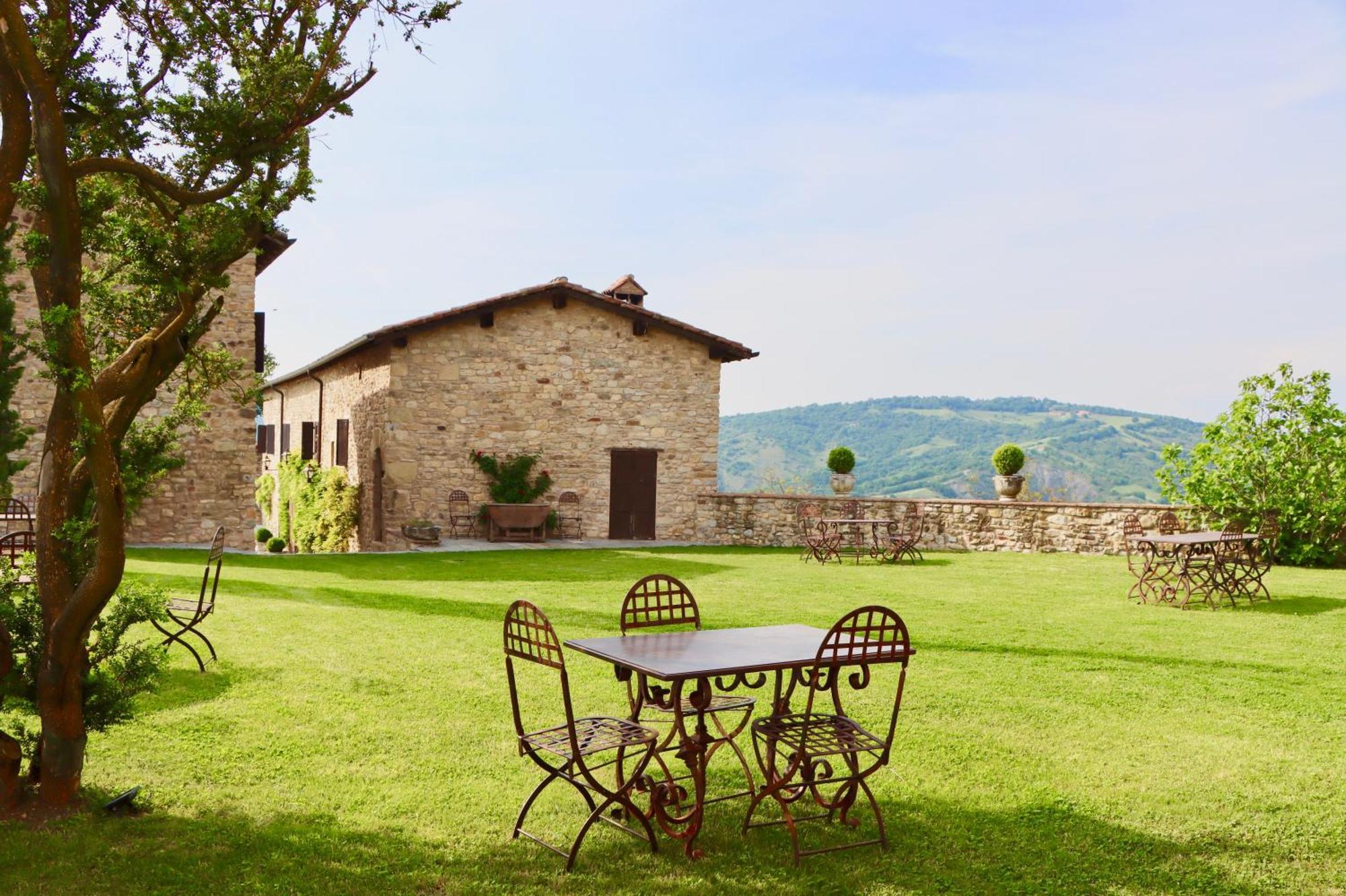 Castello Di Viano Vila Exterior foto